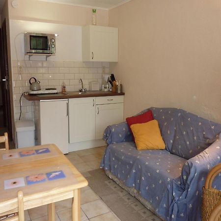 Gorgeous Apartment In Bohon With Garden Furniture And Bbq Barvaux Exteriör bild