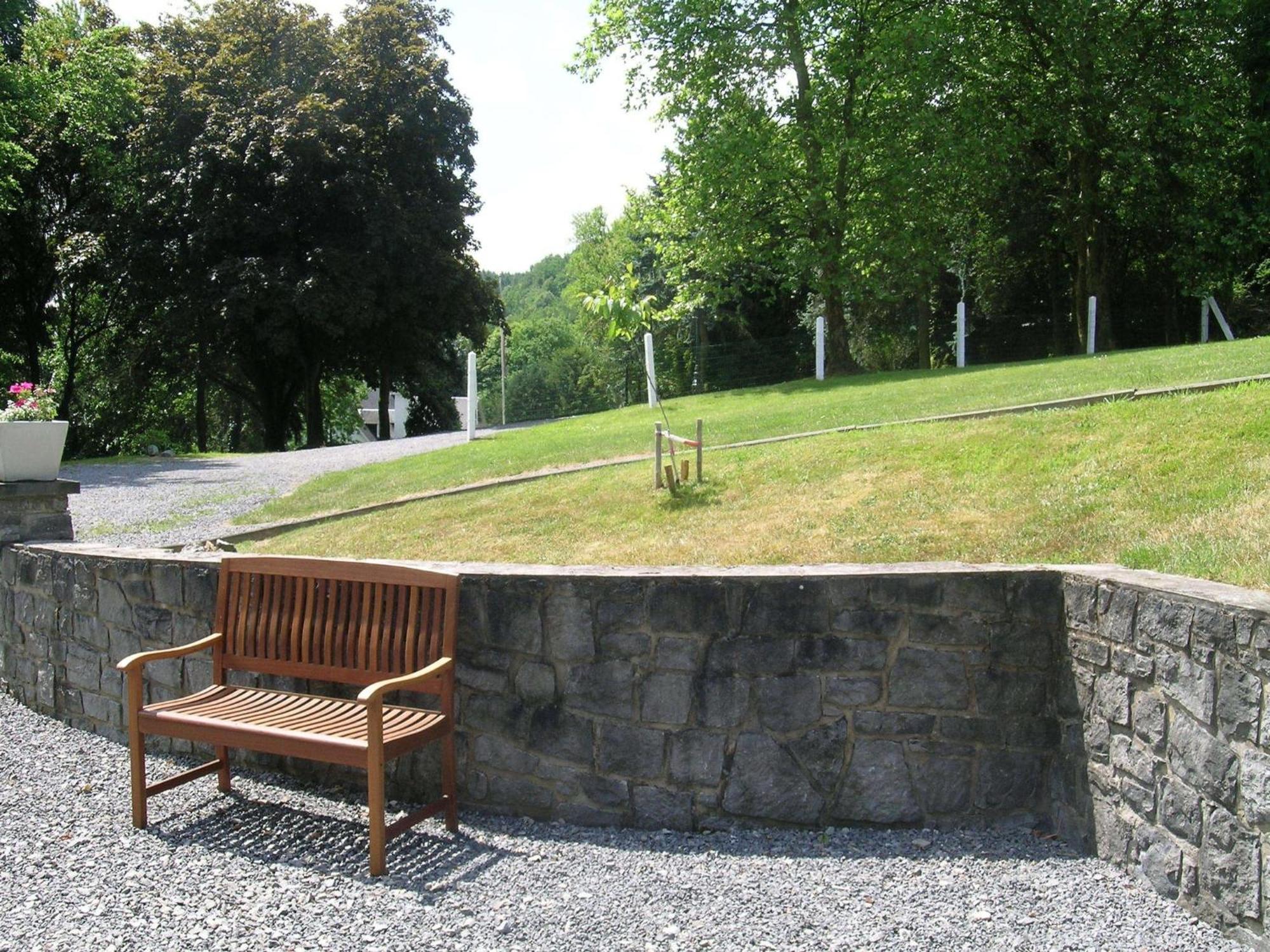 Gorgeous Apartment In Bohon With Garden Furniture And Bbq Barvaux Exteriör bild