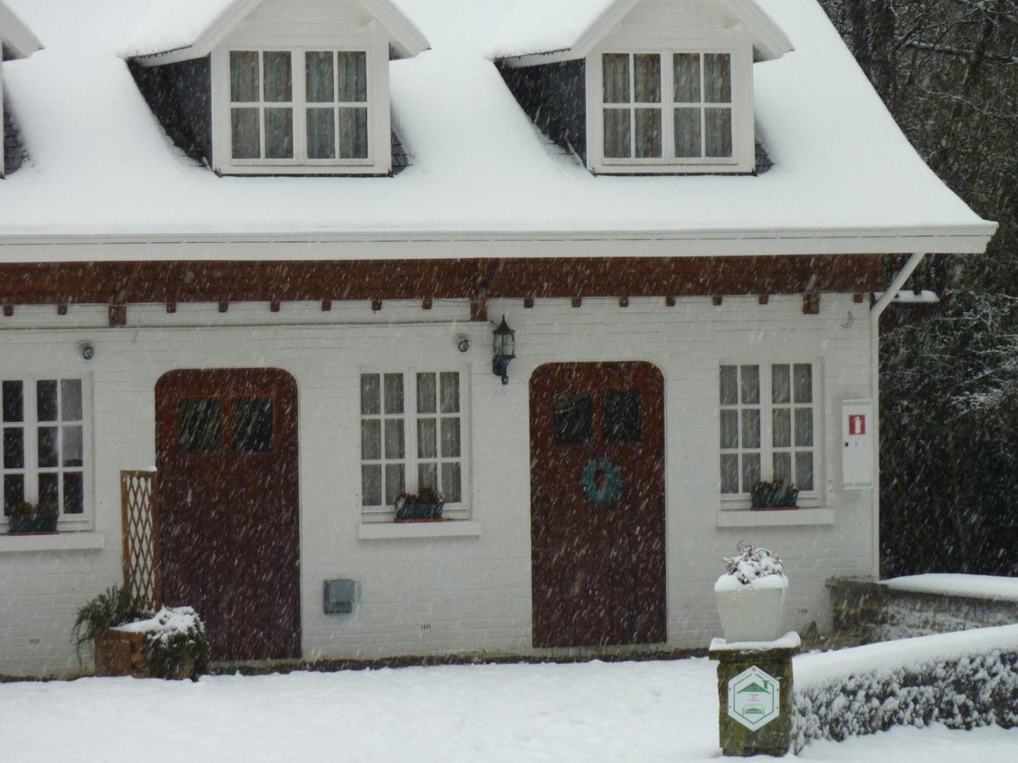 Gorgeous Apartment In Bohon With Garden Furniture And Bbq Barvaux Exteriör bild